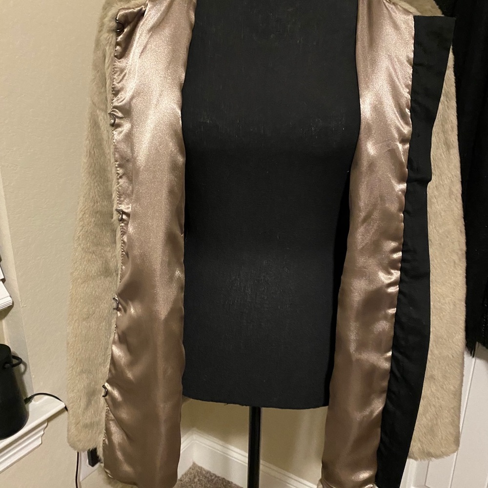 GAP Jacket - Picture 5 of 8